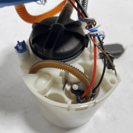 VOLKSWAGEN JETTA 2019-2024 1.4L 1.5L Taos FUEL GAS TANK PUMP UNIT OEM
