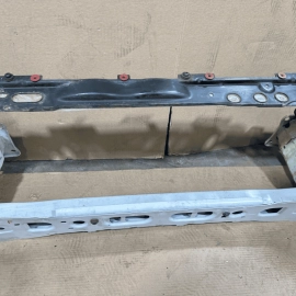 2012-2018 FORD FOCUS FRONT BUMPER REINFORCEMENT BAR REBAR W/ LOWER TIE BAR OEM