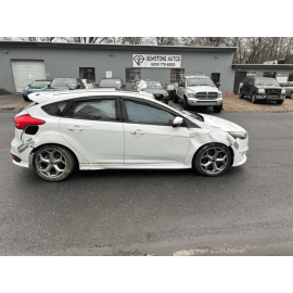 2013-2018 FORD FOCUS FRONT STRUT TOWER BRACE SUPPORT TIE BAR BRACKET OEM