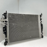 2013-2018 Ford Focus ST 2.0L Engine Cooling Coolant Radiator OEM