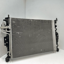 2013-2018 Ford Focus ST 2.0L Engine Cooling Coolant Radiator OEM