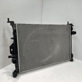 2013-2018 Ford Focus ST 2.0L Engine Cooling Coolant Radiator OEM