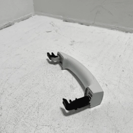 2012-2018 FORD FOCUS REAR LEFT OR RIGHT DOOR EXTERIOR OUTER HANDLE OEM WHITE YZ
