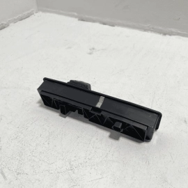 2015-2018 FORD FOCUS ST TAILGATE HANDLE TRUNK HANDLE SWITCH W/ CAMERA OEM