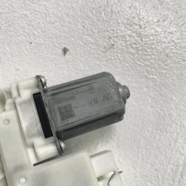 VOLKSWAGEN JETTA 2019 - 2021 REAR RIGHT SIDE DOOR WINDOW REGULATOR MOTOR OE