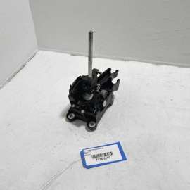 2015-2018 FORD FOCUS ST  2.0L 6 SPEED MANUAL GEAR SHIFT SHIFTER BOX ASSEMBLY OEM