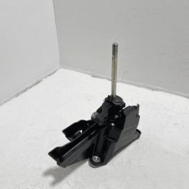 2015-2018 FORD FOCUS ST  2.0L 6 SPEED MANUAL GEAR SHIFT SHIFTER BOX ASSEMBLY OEM