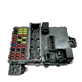 2016-2021 Honda Civic 2L Fuse & Relay Box OEM