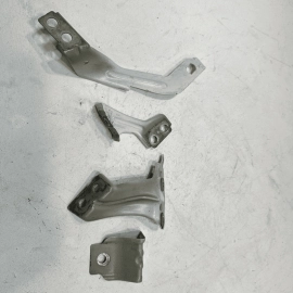 2019-2024 VOLKSWAGEN JETTA FRONT DRIVER SIDE FENDER SUPPORT SET BRACKET OEM