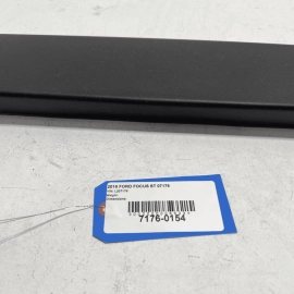 2013-2018 FORD FOCUS ST REAR LIFTGATE TAILGATE UPPER TRIM COVER PANEL OEM