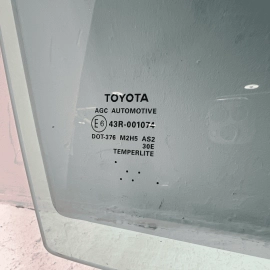 TOYOTA CAMRY 2018-2024 FRONT RIGHT PASSENGER SIDE DOOR WINDOW GLASS OEM