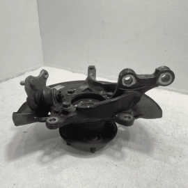2019-2021 TOYOTA CAMRY XSE FRONT DRIVER SIDE SPINDLE KNUCKLE HUB OEM
