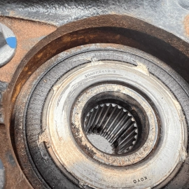 2019-2021 TOYOTA CAMRY XSE FRONT DRIVER SIDE SPINDLE KNUCKLE HUB OEM