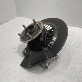 2019-2021 TOYOTA CAMRY XSE FRONT DRIVER SIDE SPINDLE KNUCKLE HUB OEM