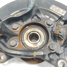 2019-2021 TOYOTA CAMRY XSE FRONT PASSENGER SIDE SPINDLE KNUCKLE HUB OEM