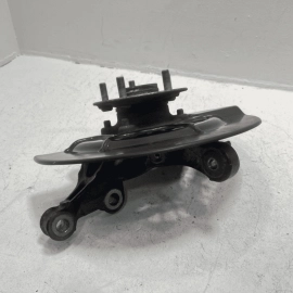 2019-2021 TOYOTA CAMRY XSE FRONT PASSENGER SIDE SPINDLE KNUCKLE HUB OEM