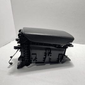 HONDA ACCORD 2018 CENTER CONSOLE STORAGE COMPARTMENT BOX & ARMREST OEM