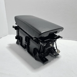 HONDA ACCORD 2018 CENTER CONSOLE STORAGE COMPARTMENT BOX & ARMREST OEM