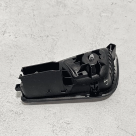 2012-2018 FORD FOCUS ENTERIOR FRONT OR REAR PASSENGER SIDE DOOR HANDLE INNER OEM