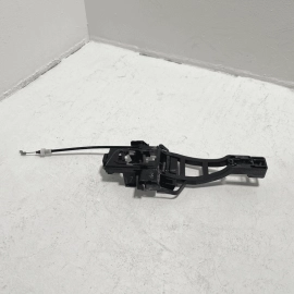 2012 - 2018 FORD FOCUS REAR RIGHT PASSENGER SIDE EXTERIOR DOOR HANDLE BASE OEM