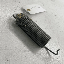 2012-19 Volkswagen Passat Rear Trunk Right / Left Clamping Spring 561827665