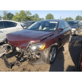 2012-19 Volkswagen Passat Rear Trunk Right / Left Clamping Spring 561827665