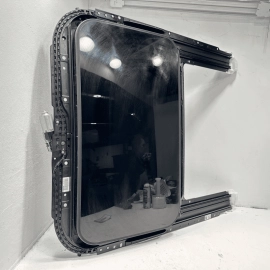 2012-2018 AUDI A6 SUNROOF FRAME WINDOW GLASS W/ MOTOR SUN SHADE OEM