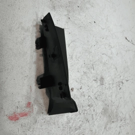 2019-2025 VOLKSWAGEN JETTA VW REAR PASSENGER SIDE TAILLIGHT TRIM COVER LIGHT OEM