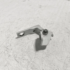 2012-2018 FORD FOCUS REAR LEFT DRIVER SIDE DOOR LOWER MOUNT HINGE OEM YZ