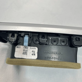2018-2020 HONDA ACCORD DASH INSTRUMENT DASHBOARD CENTER AC AIR VENT GRILLE OEM