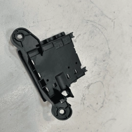 2012-2018 AUDI A6 3.0L BATTERY JUNCTION BLOCK FUSE RELAY BOX COVER CAP OEM