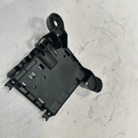 2012-2018 AUDI A6 3.0L BATTERY JUNCTION BLOCK FUSE RELAY BOX COVER CAP OEM