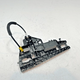 2012-2018 AUDI A6 FRONT OR REAR PASSENGER SIDE DOOR EXTERIOR HANDLE BRACKET OEM