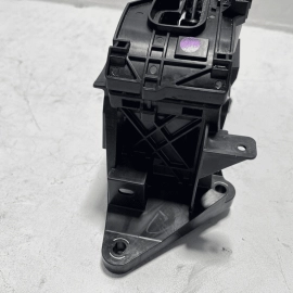 2018-2024 TOYOTA CAMRY TRANSMISSION SHIFT SHIFTER GEAR SELECTOR LEVER OEM