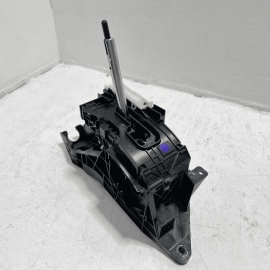 2018-2024 TOYOTA CAMRY TRANSMISSION SHIFT SHIFTER GEAR SELECTOR LEVER OEM