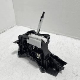 2018-2024 TOYOTA CAMRY TRANSMISSION SHIFT SHIFTER GEAR SELECTOR LEVER OEM