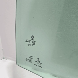 2019 - 2025 VOLKSWAGEN JETTA REAR RIGHT PASSENGER SIDE DOOR WINDOW GLASS OEM