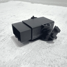 2016 AUDI A6 REAR SEAT HEAT HEATED CONTROL MODULE UNIT W/ BRACKET OEM