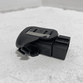 2016 AUDI A6 REAR SEAT HEAT HEATED CONTROL MODULE UNIT W/ BRACKET OEM