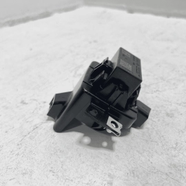 2012-2018 AUDI A6 QUATTRO ENGINE IGNITION SWITCH CONTROL LOCK RELAY MODULE OEM