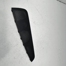 2013-2018 AUDI A6 FRONT CENTER WINDSHIELD DEFROSTER TRIM OEM 2013-2018 AUDI A6 FRONT CENTER WINDSHIELD DEFROSTER TRIM OEM