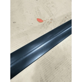 2021-2024 Volkswagen Atlas Upper Passenger Side Roof Rail W/Out Panoramic OEM