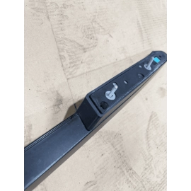 2021-2024 Volkswagen Atlas Upper Passenger Side Roof Rail W/Out Panoramic OEM