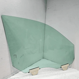 2011 - 2021 JEEP GRAND CHEROKEE FRONT LEFT DRIVER SIDE DOOR WINDOW GLASS OEM