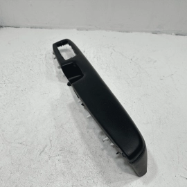 18-2021 JEEP GRAND CHEROKEE FRONT DRIVER SIDE DOOR PANEL ARMREST TRIM COVER OEM