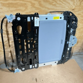 2016-2018 HONDA PILOT SUNROOF FRAME SUNSHADE WINDOW GLASS & MOTOR ASSEMBLY 