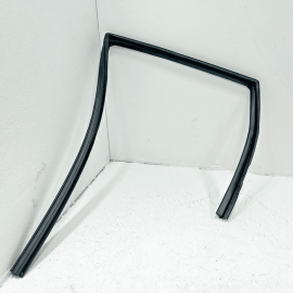 JEEP GRAND CHEROKEE REAR DRIVER DOOR GLASS RUN WEATHERSTRIP SEAL 2011-2021 OEM