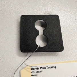 2016 2017 2018 HONDA PILOT TRUNK TRIM SCUFF PLATE LOCK CAP BLACK PLASTIC OE