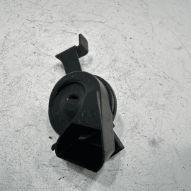 2012-2018 AUDI A6 RONT LEFT DRIVER SIDE LOW TONE NOTE SIGNAL HORN OEM