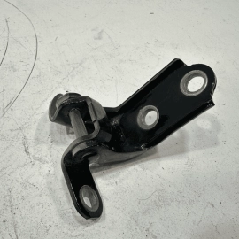 TOYOTA CAMRY 2018-2025 REAR LEFT DRIVER SIDE DOOR LOWER HINGE OEM BLACK = 218 =